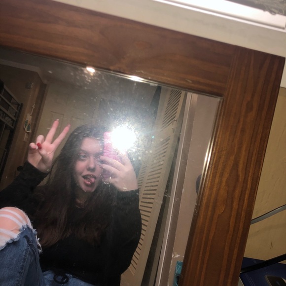 Meet your Posher, Anneliese - Picture 1 of 1